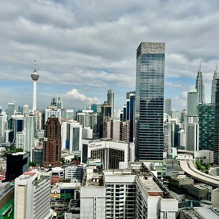 5Min To Pavilion Axon Klcc View קואלה לומפור מראה חיצוני תמונה